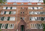 Tweede van der Helststraat: gevel noordelijk blok.
<br/>
Marcel Westhoff, sept. 2016